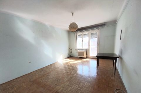 Eladó Lakás 3200 Gyöngyös , Penny közelében, 1 emeleti lakás eladó!
