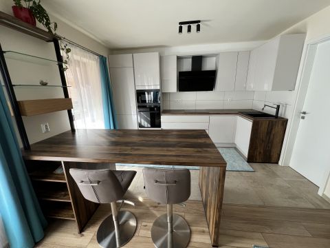Kiadó Lakás 7626 Pécs 