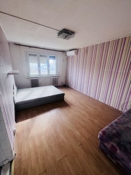 Eladó Lakás 2400 Dunaújváros 