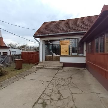 Eladó Vendéglátás 6000 Kecskemét Úrihegy