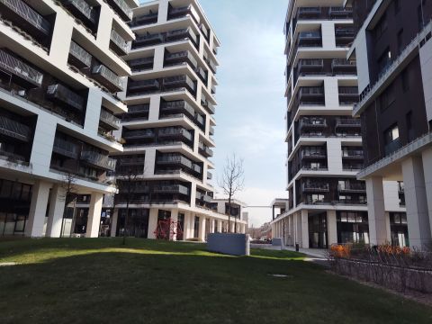 Eladó Iroda 1047 Budapest 4. kerület Újszerű iroda a Wolfner utcában! 