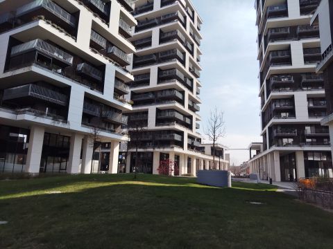 Eladó Iroda 1047 Budapest 4. kerület , Újszerű iroda a Wolfner utcában! 