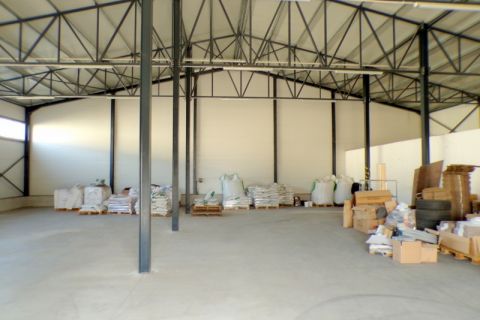Kiadó Ipari 4400 Nyíregyháza , Nyíregyháza, Tünde utcán