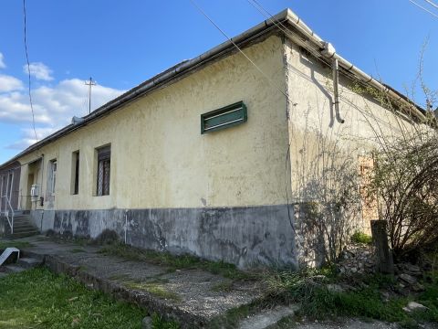 Eladó Ház 2524 Nagysáp 