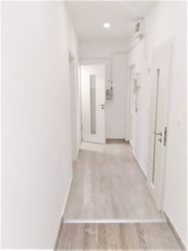 Eladó Lakás 7633 Pécs , Uránváros