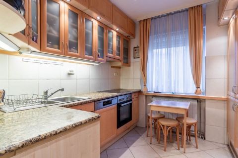 Eladó Lakás 1022 Budapest 2. kerület Budapest 2. kerület, Vérhalom, otthon és befektetés egyben