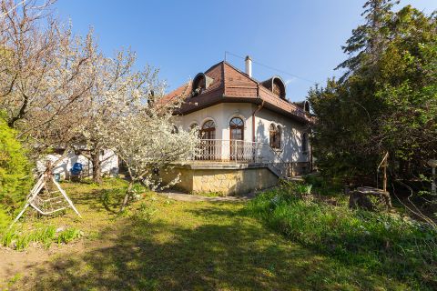 Eladó Ház 1165 Budapest 16. kerület 
