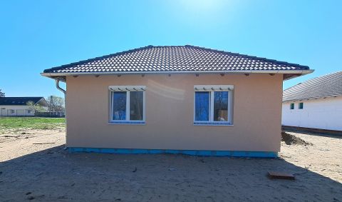Eladó Ház 2211 Vasad , Modern otthon közel a természethez, jó közlekedéssel!