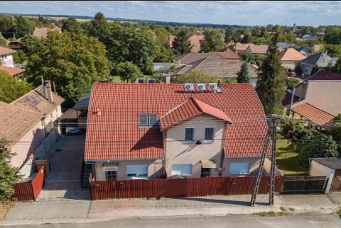 Eladó Ház 2230 Gyömrő Többgenerációs családi ház