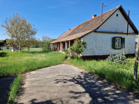 Eladó Ház 2764 Tápióbicske 