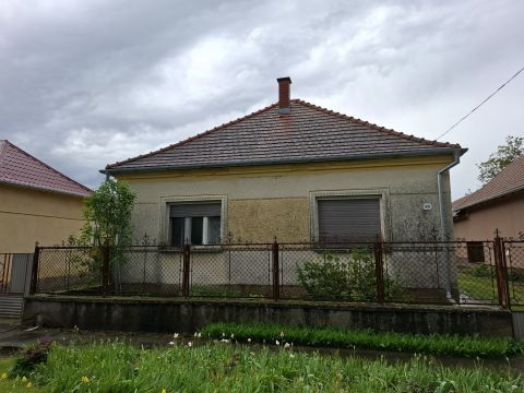 Eladó Ház 8851 Gyékényes 