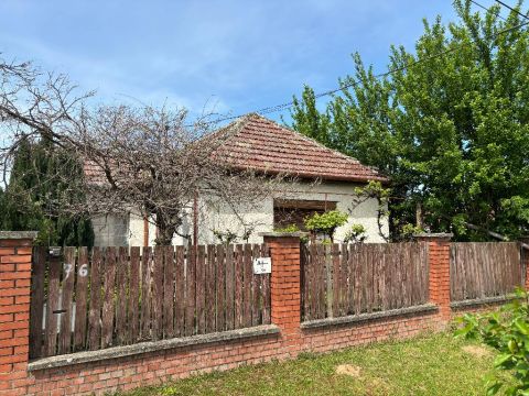 Eladó Ház 4492 Dombrád , 4492 Dombrád, Mellék út