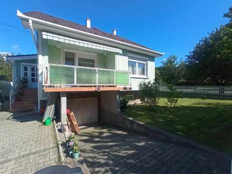 Eladó Ház 2051 Biatorbágy 