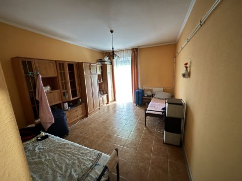 Eladó Lakás 2800 Tatabánya 