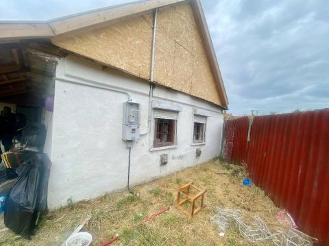 Eladó Ház 5130 Jászapáti , 5130 Jászapáti, központhoz közeli