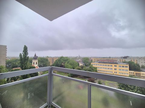 Eladó Lakás 1151 Budapest 15. kerület , Szilas patak közelében 59m2, 1+2 fészobás, 6 em. lakás eladó