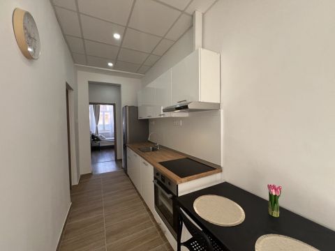 Eladó Lakás 1063 Budapest 6. kerület Szondi utca