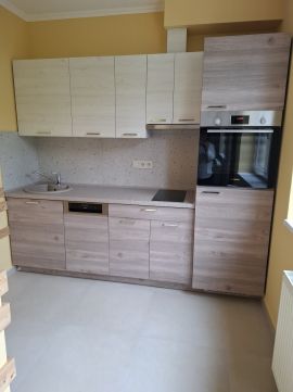 Kiadó Lakás 7100 Szekszárd 