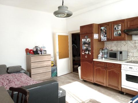 Eladó Lakás 8400 Ajka , 8400 Ajka, Csendes