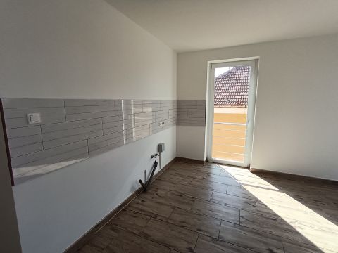 Eladó Lakás 2700 Cegléd , Dorottya