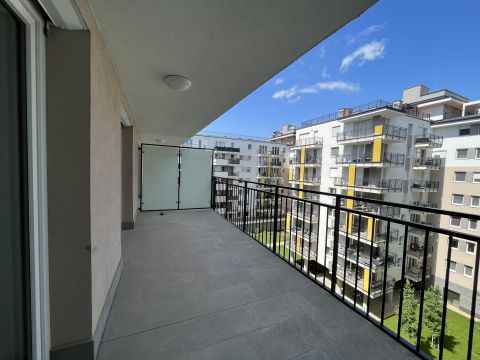 Eladó Lakás 1134 Budapest 13. kerület Park West 2 *gépesített konyha, klíma, nagyerkélyes B516