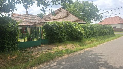 Eladó Ház 2143 Kistarcsa 