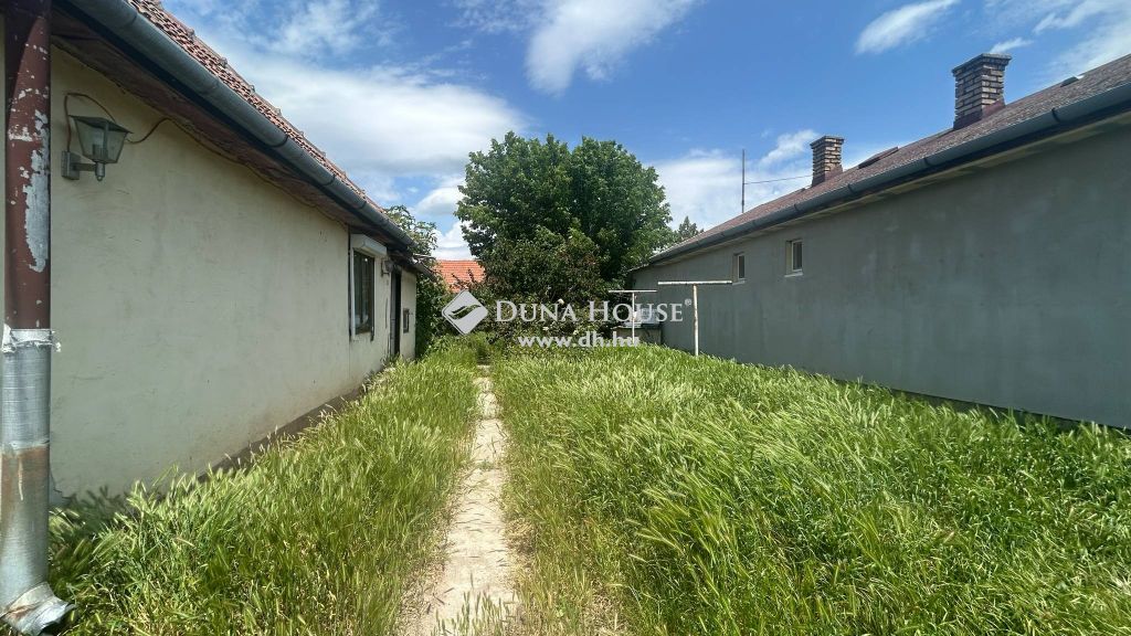 2721 Pilis , 2721 Pilis — 1/27