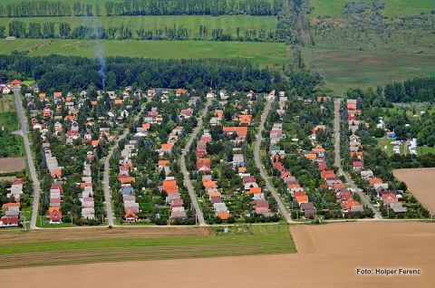 Eladó Ház 9492 Fertőhomok Hegykői Üdülőtelep: 600 m2-es összközműves telken 70 m2-es (