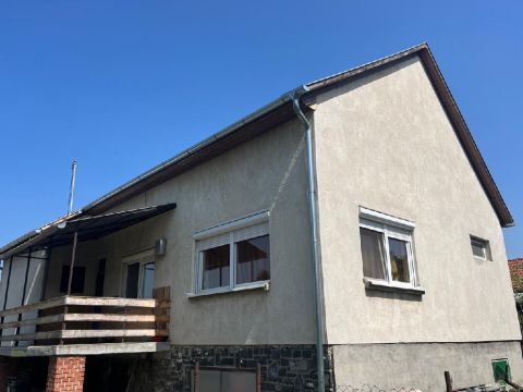 Eladó Ház 2433 Sárosd , 2433 Sárosd, Központ