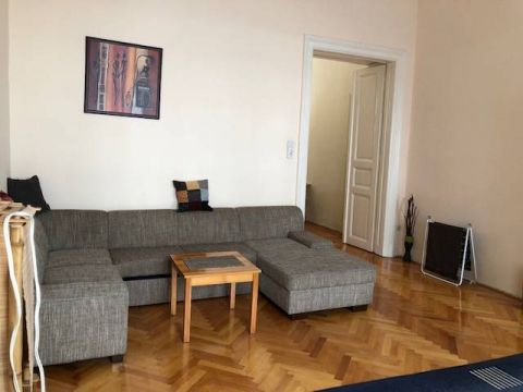 Kiadó Lakás 1066 Budapest 6. kerület 
