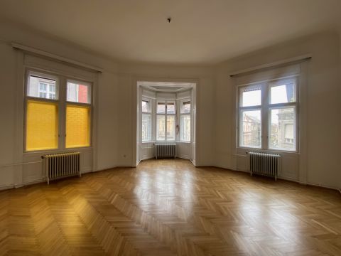 Kiadó Lakás 1068 Budapest 6. kerület , Belvárosi ingatlan Kiadó Rózsa utca környékén 