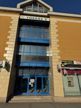 Eladó Üzlethelyiség 7622 Pécs 
