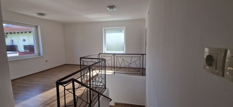 Eladó Ház 8647 Balatonmáriafürdő , Balaton közeli lakás