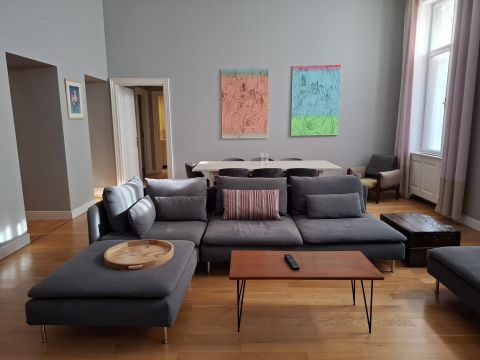 Eladó Lakás 1061 Budapest 6. kerület Belvárosi ingatlan az Andrássy út, Erzsébet tér és Opera köz
