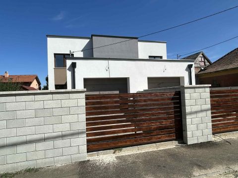 Eladó Ház 1182 Budapest 18. kerület 18.kerület Királyhágó utcához közel