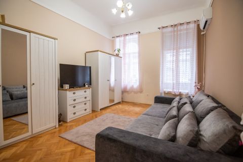 Eladó Lakás 1078 Budapest 7. kerület 