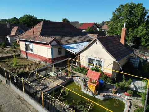 Eladó Ház 2421 Nagyvenyim , 2421 Nagyvenyim, Csendes