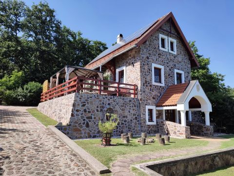 Eladó Ház 8256 Ábrahámhegy 