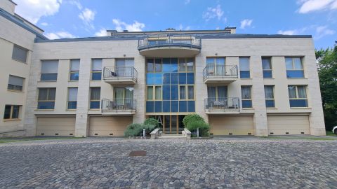 Kiadó Lakás 1025 Budapest 2. kerület Diplomata lakóparkban - nappali + 3 szoba