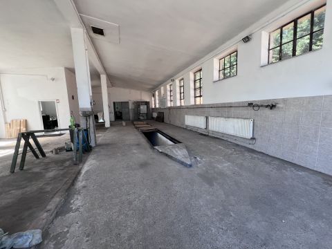 Kiadó Ipari 2535 Mogyorósbánya 