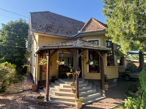 Eladó Ház 2336 Dunavarsány 