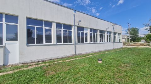Kiadó Ipari 8900 Zalaegerszeg 
