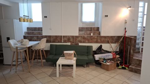 Eladó Üzlethelyiség 1078 Budapest 7. kerület 
