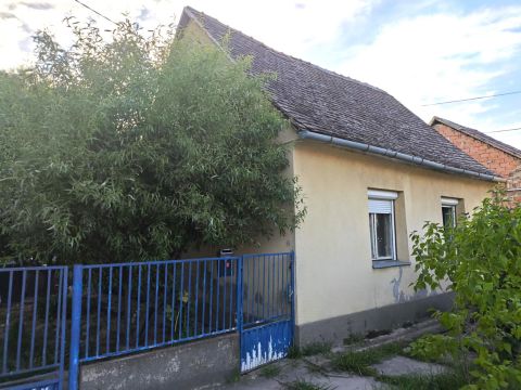 Eladó Ház 7940 Szentlőrinc 