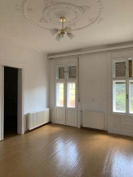 Kiadó Ház 2092 Budakeszi 