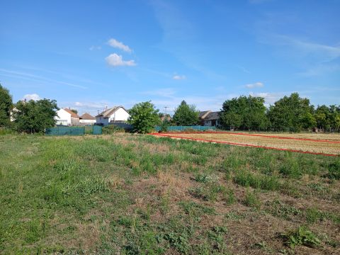 Eladó Telek 2338 Áporka 