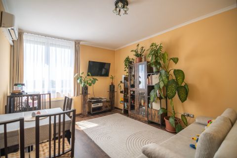 Eladó Lakás 1201 Budapest 20. kerület 