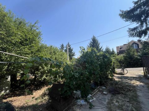 Eladó Telek 1028 Budapest 2. kerület , Széphalom csendes utcája