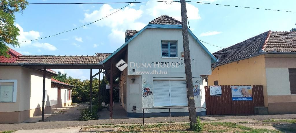 5440 Kunszentmárton , 5440 Kunszentmárton, Központi — 1/24