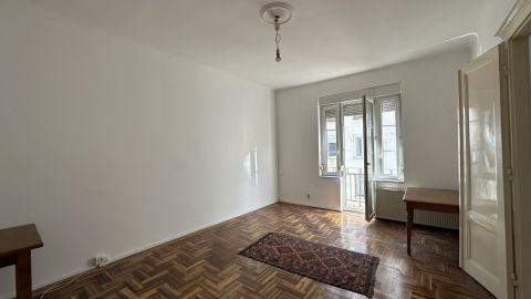 Kiadó Lakás 1024 Budapest 2. kerület 